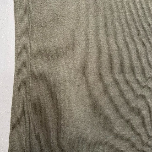 Anthropologie Saturday Sunday Olive Green Rib Off the Shoulder Top Small Women’s - Picture 5 of 11